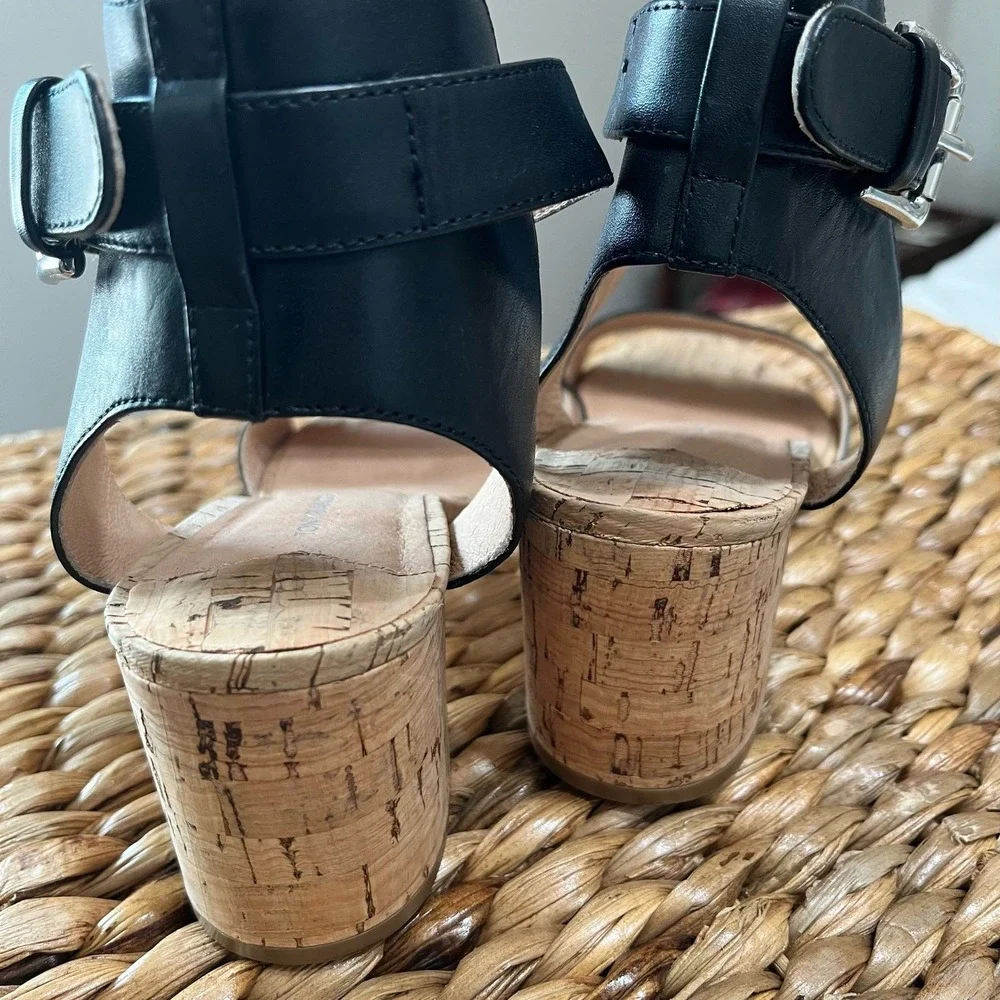 Tony Bianco Women's Sandal Size‎ 7.5 Leather Block Heel Buckle